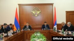 Հայաստանի և Ղարաբաղի կառավարությունների համատեղ նիստ Ստեփանակերտում, 5-ը նոյեմբերի, 2016 թ․