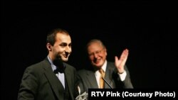 داود اعظمي د بي بي سي تر ټولو د غوره جایزې ریت اېوارډ داخیستو پرمهال 
