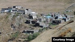 Дагестанская деревня, архивное фото 