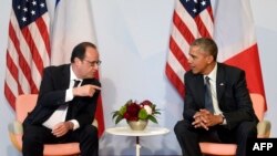 Francois Hollande ABŞ prezidenti Barack Obama ilə görüşdə, arxiv fotosu