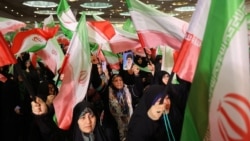 مهدیه گلرو: قاتلین برای کشته‌شدگان اعتراضات مراسم چهلم برگزار کردند