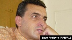 Srđan Vukadinović