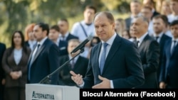 Ceban a primit o interdicție de intrare în România pe 9 iulie, motivată de autoritățile de la București prin „considerente de siguranță națională”.