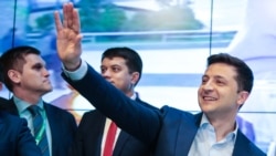 Восени 2019-го Володимир Зеленський підписав закон, який зобов'язав керівництво СБУ подавати декларації на загальних засадах