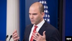 Ben Rhodes, Washington, 18 fevral 2016