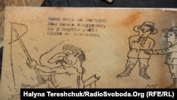 Карикатура, знайдена в архіві документів ОУН. На ній зображено Сталіна у вигляді чорта і підпис: «Каже Федь до Богдана / Наш вождь зажурився, / Бо у партію рабів / Ніхто не зловився»