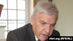 محمد امین فرهنگ، وزیر پیشین تجارت و صنعت افغانستان