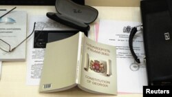 О необходимости внесения изменений в Конституцию Грузии говорят депутаты