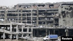 Здания, разрушенные во время боевых действий в Донецке.