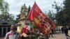 9 mai la Bălți: defilând pentru pace cu chipul lui Stalin (VIDEO)