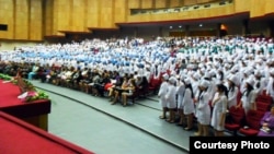 Церемония принятия врачебной присяги в Ташкентском медицинском колледже имени П.Ф. Боровского.