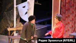 "КIодоласул ригьин" спектаклялда ХIусен Казиев ва МухIамад НурмухIамадов