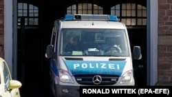 Германиянын полициясы. Иллюстрациялк сүрөт