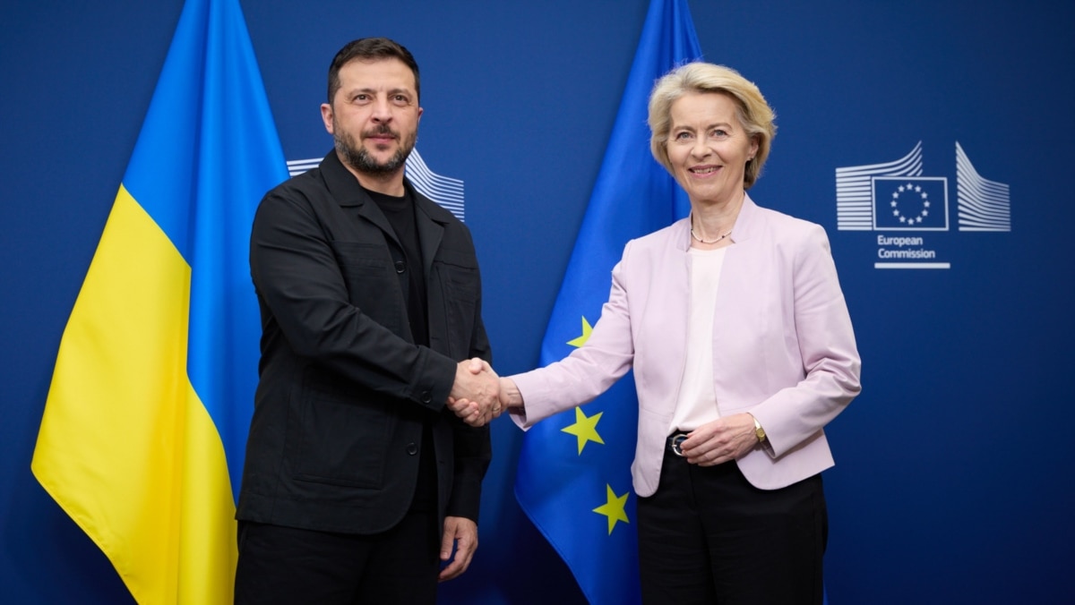 Ukrainian President Volodymyr Zelensky and European Commission President Ursula von der Leyen. Brussels, Belgium, August 17, 2025.