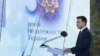 Президент України Володимир Зеленський виступає з промовою під час військового параду до Дня Незалежності у Києві, 24 серпня 2021 року