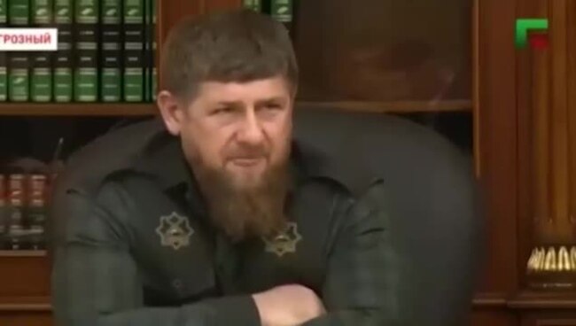 Кадыров Рамзан: "Сийна кит", иза хIун ю хIинца ян а?