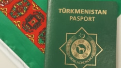 Türkmenistanda çinownikler öz biometriki pasportlaryny “wagtlaýyn” Migrasiýa gullugyna tabşyrmaly