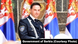 Smenjeni načelnik beogadske policije Veselin Milić na dodeli državnog odlikovanja 29. juna 2021.