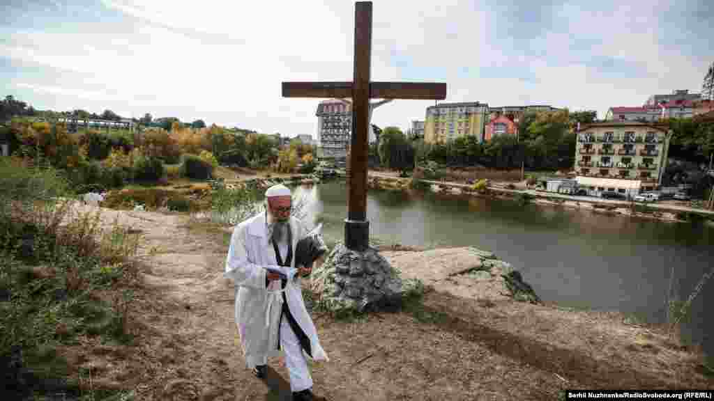 В первый день Нового года по иудейскому календарю паломники читают молитвы.