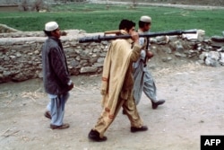 Афганские моджахеды, начало 80-х