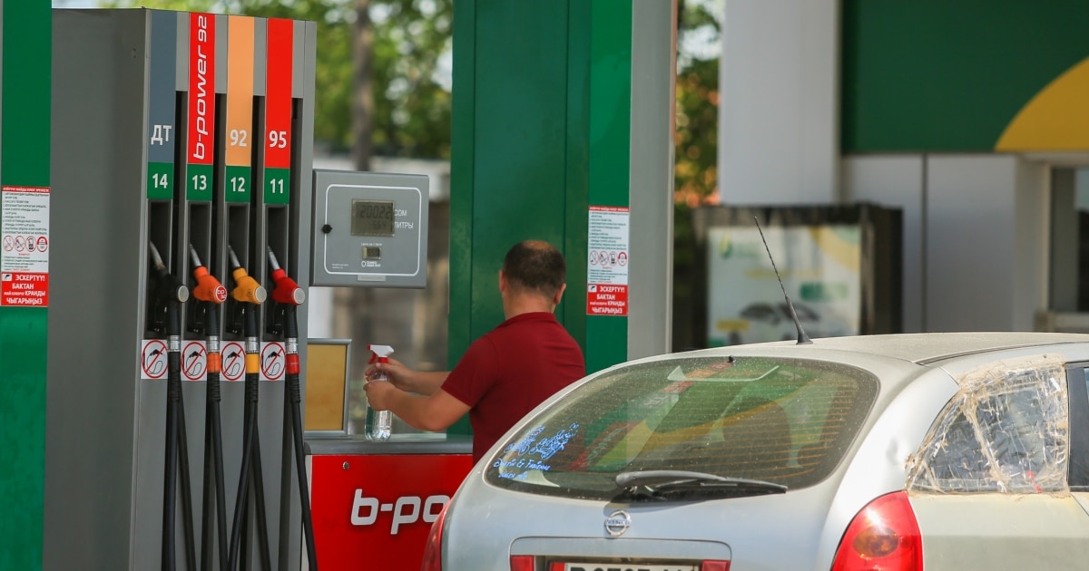 Fuel Prices Rise in Kyrgyzstan, Tajikistan, Uzbekistan After Russian Refinery Disruptions