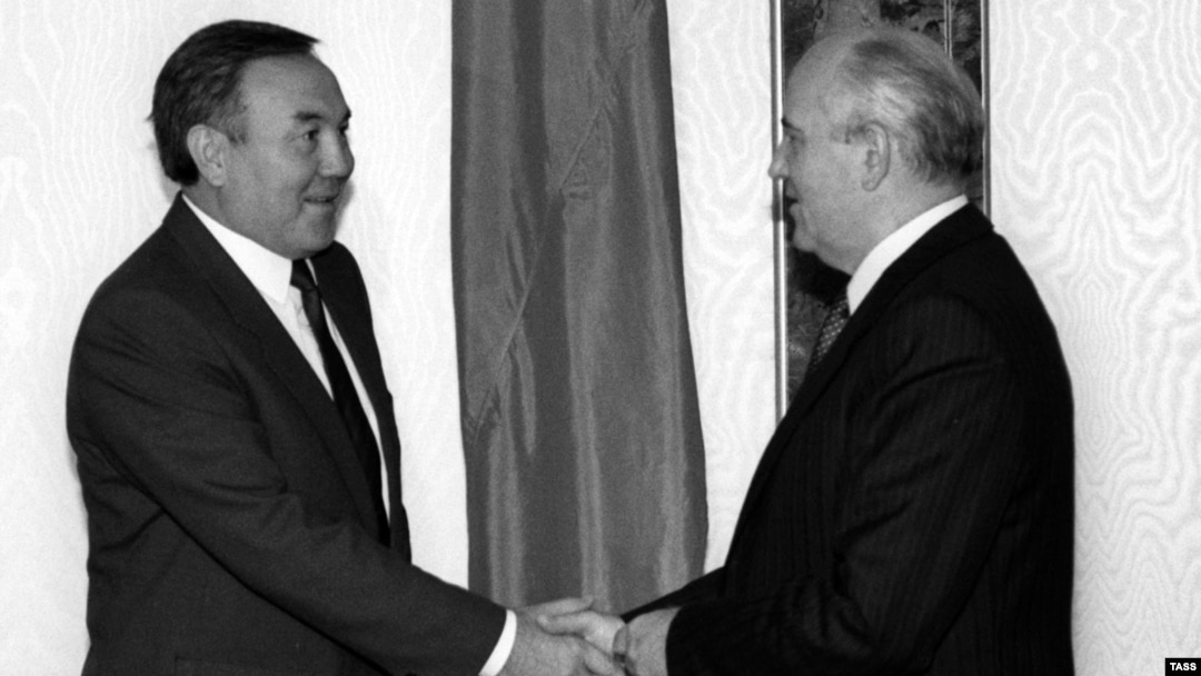 Ерлер мен әйелдердің эротикасы Құбыжықпен эльф порно