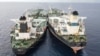 نفتکش با پرچم ایران در حال انتقال نفت به یک کشتی با پرچم کامرون مشاهده شد