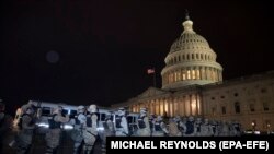 نیروهای گارد ملی در اطراف ساختمان کنگره آمریکا