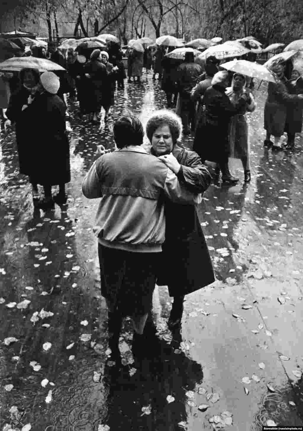 A wet fall day in Moscow, 1990.&nbsp;