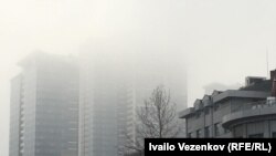 Смог над София