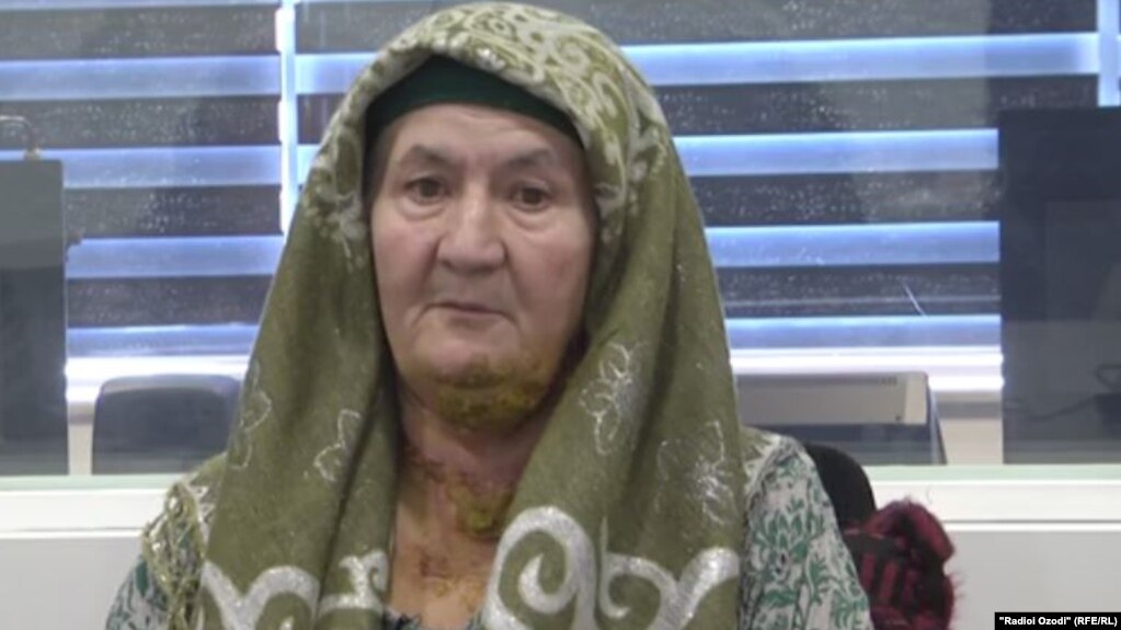 В Таджикистане сотрудников милиции уволили после попытки суицида пожилой женщины в СИЗО