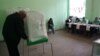 Վրաստան - Տեղական ընտրությունների քվեարկությունը ընտրատեղամասերից մեկում, 21-ը հոկտեմբերի, 2017թ․