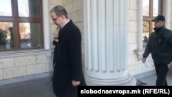Поранешниот директор на УБК, Владимир Атанасовски, доаѓа во суд како обвинет во случајот „27 април“, архивска фоторгафија