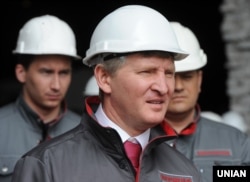 With a net worth estimated at more than $7 billion, Rinat Akhmetov is richer than the next three Ukrainian tycoons combined, as well as the country's largest taxpayer and employer.