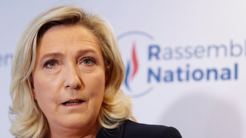 Марин Ле Пен реизбрана за претседателка на екстремно десничарскиот Национален фронт