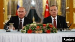 Ռուսաստանի և Թուրքիայի նախագահների համատեղ ասուլիսը Ստամբուլում, 10-ը հոկտեմբերի, 2016թ․