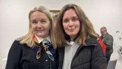 Часовая павераная ў справах Беларусі Аста Андрыяўскене і беларуская журналістка, былая палітзьняволеная Кацярына Андрэева