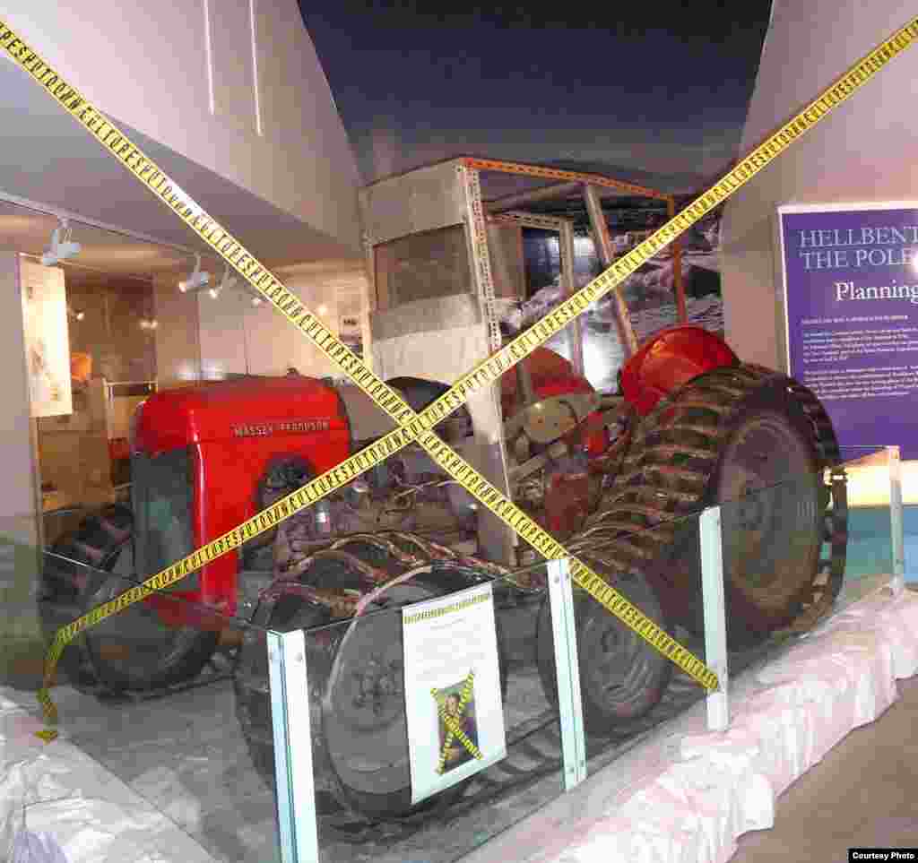 Muzej transporta i tehnologije u Okladnu (Novi Zeland), djelo Sir Edmund Hillary&#39;s Antarctic Fergusson TE20 Tractor.