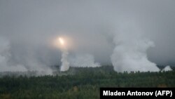 Tiruri de rachete ruse la manevrele militare de la Chita în septembrie 2018