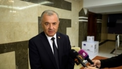 „Jumătate din deputați umblă pe la Moscova”. Reacții după votul secret din Parlament privind Armata