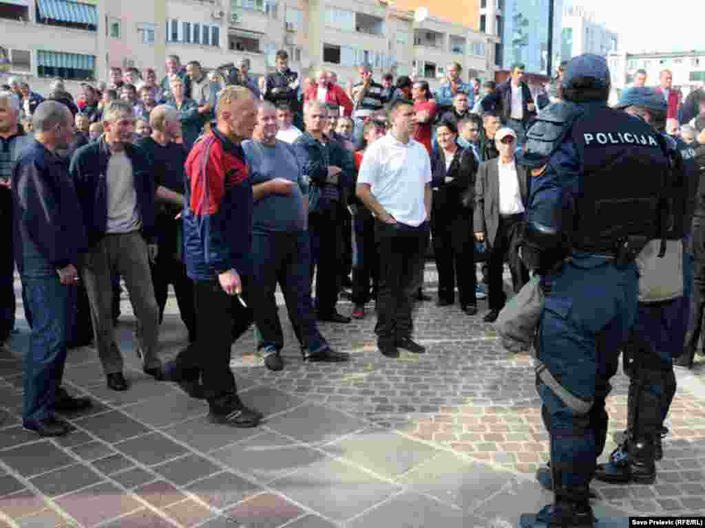 Protesti radnika Željezare Nikšić, 5. oktobar 2010, foto: Savo Prelević