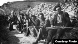 Участники октябрьского мятежа 1934 года.