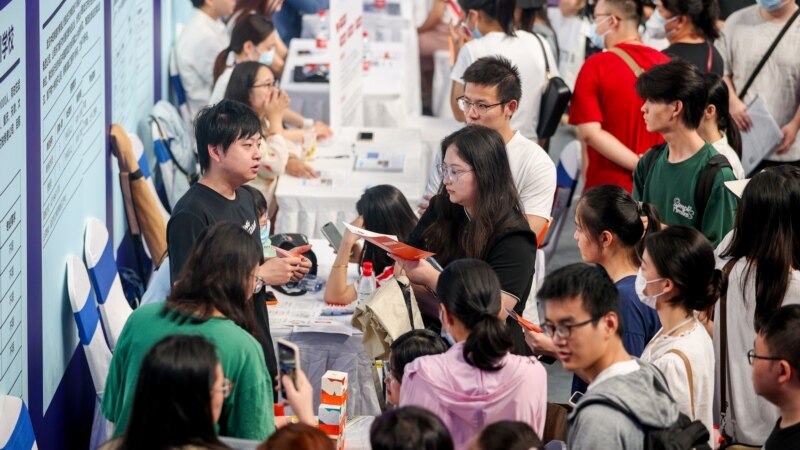 Kina ndalon publikimin e shkallës së papunësisë te të rinjtë