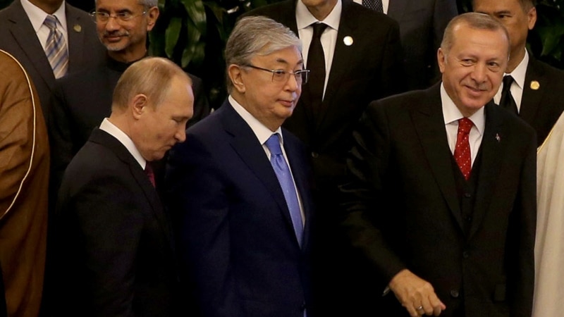 «Центральная Азия балансирует на узком канате». Чьи позиции усиливаются в регионе?