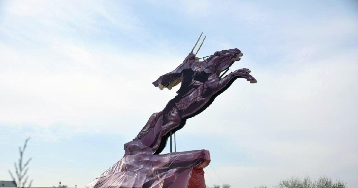 Анфисаны ұрып-соғу