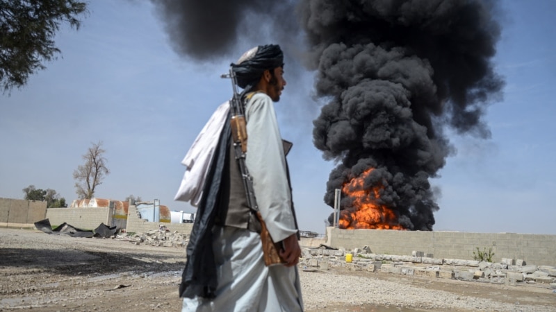 China media entre Pakistán y los talibanes en medio de preocupaciones por inversiones