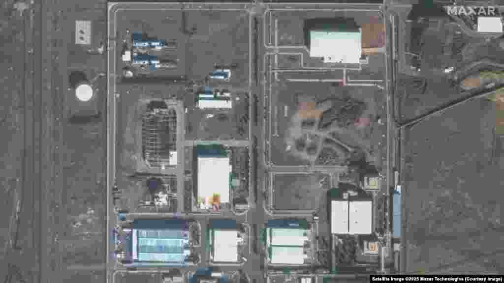 In these satellite images captured by Maxar Technologies, the Natanz nuclear enrichment facility is visible. Image on the left is from January 24, 2025. Image on the right is from June 14, 2025.