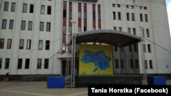 Раніше сьогодні у перші години після того, як Росія почала офіційне вторгнення в Україну у Броварах на Київщині було чутно вибухи