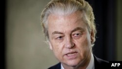 კოალიციური მთავრობის შესახებ შეთანხმების მიღწევა მას შემდეგ მოხერხდა, რაც ხეერტ ვილდერსმა უარი თქვა პრემიერ-მინისტრის პოსტის დაკავებაზე. 