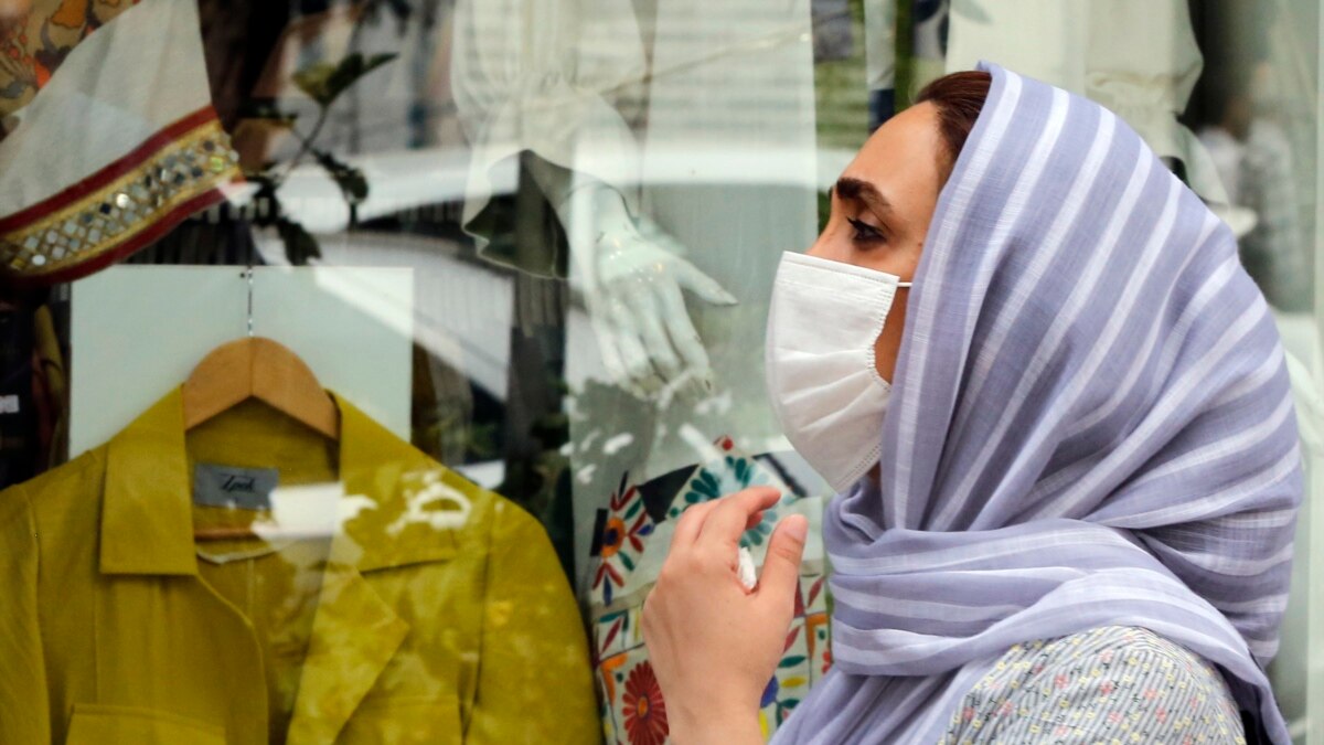معاون وزارت بهداشت ایران: از هر چهار فرد مبتلا به کرونا یک نفر فوت میکند